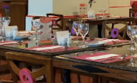 澳门24小时餐厅: 新麗華餐廳 Restaurante Sintra